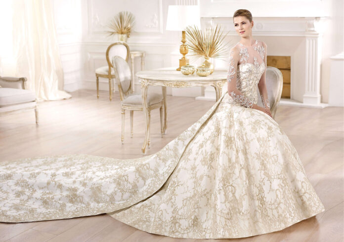 aire Barcelona wedding dress